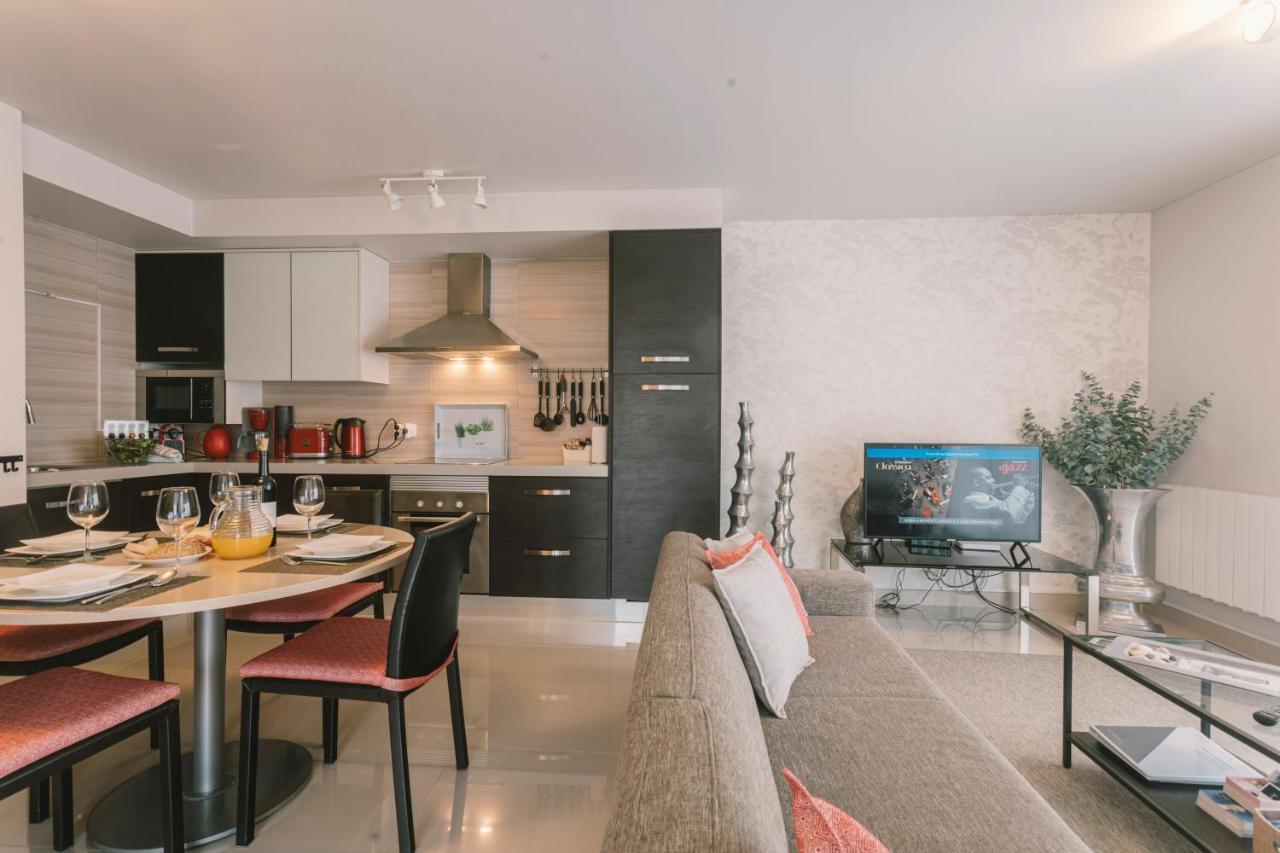 Apartment Bica, Luxury Heated Penthouses With Jacuzzi And Large Terrace In *
